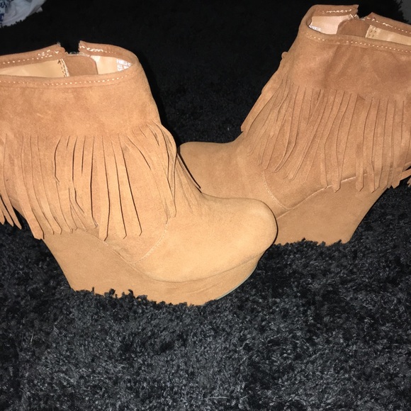 Bamboo wedged boots - Picture 3 of 4